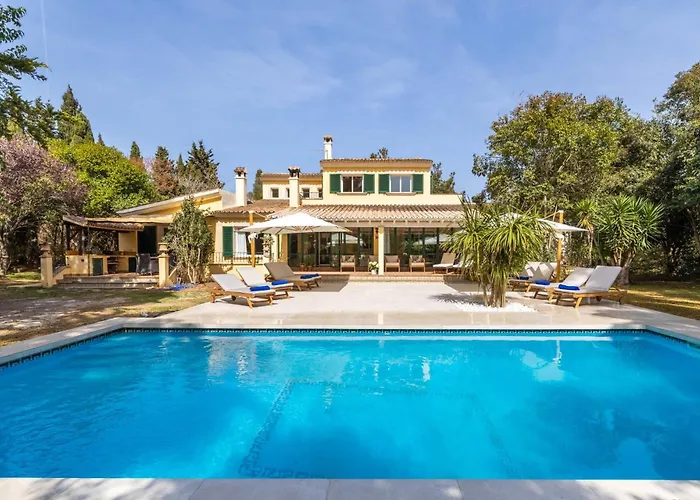 Finca Santa Maria Near Palma